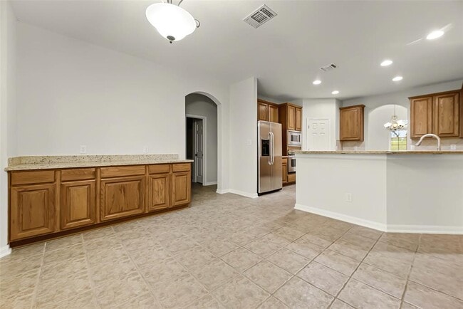 Building Photo - 2220 Comal Springs