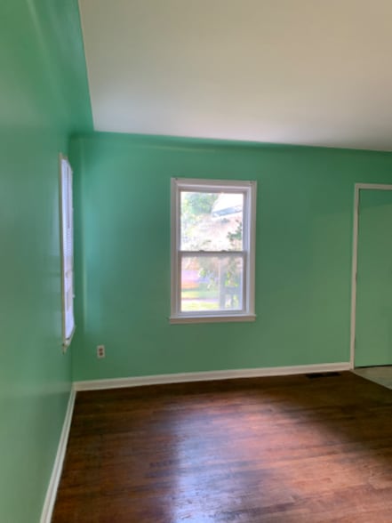 Building Photo - 19354 Seminole