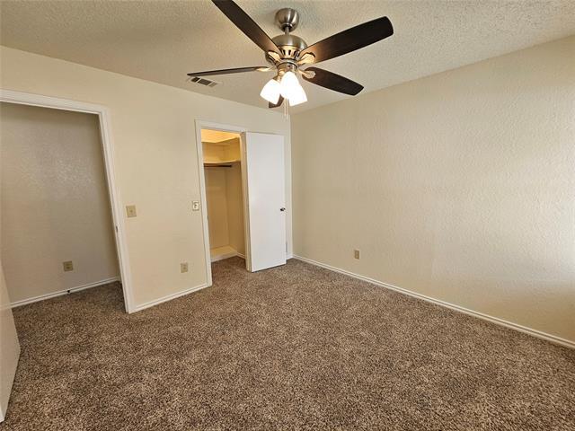 Building Photo - 116 Park Cir