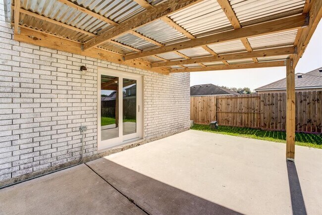 Building Photo - 12507 Rio Bravo St