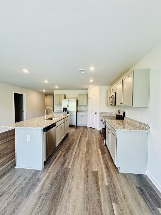 Building Photo - 809 Rivas Ct