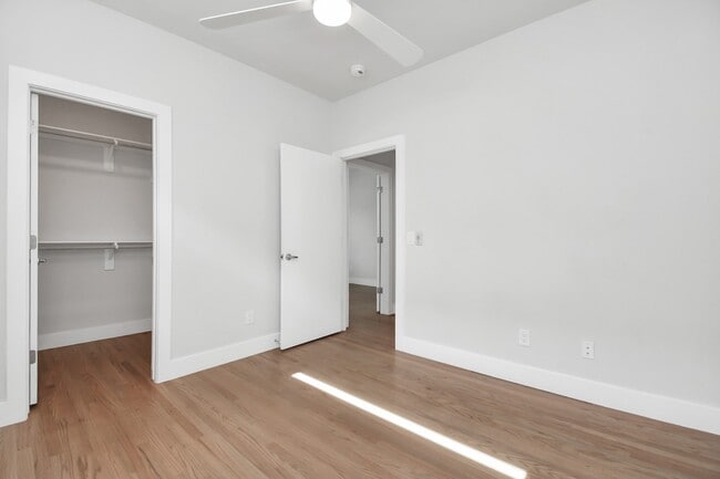 Building Photo - 4709 Oats St