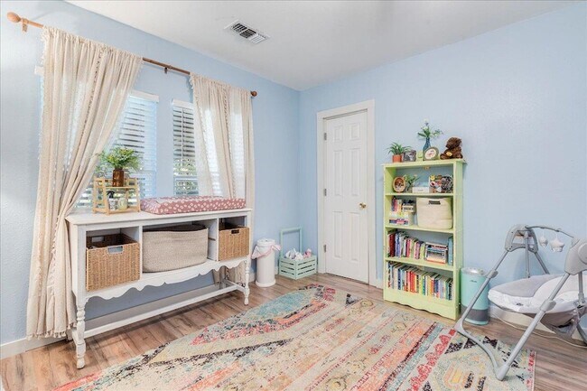 Building Photo - 20075 San Marcos Hwy