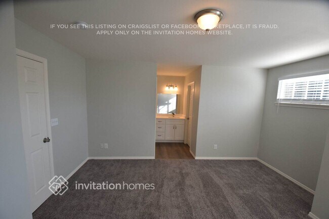 Building Photo - 17617 Stanton St SE