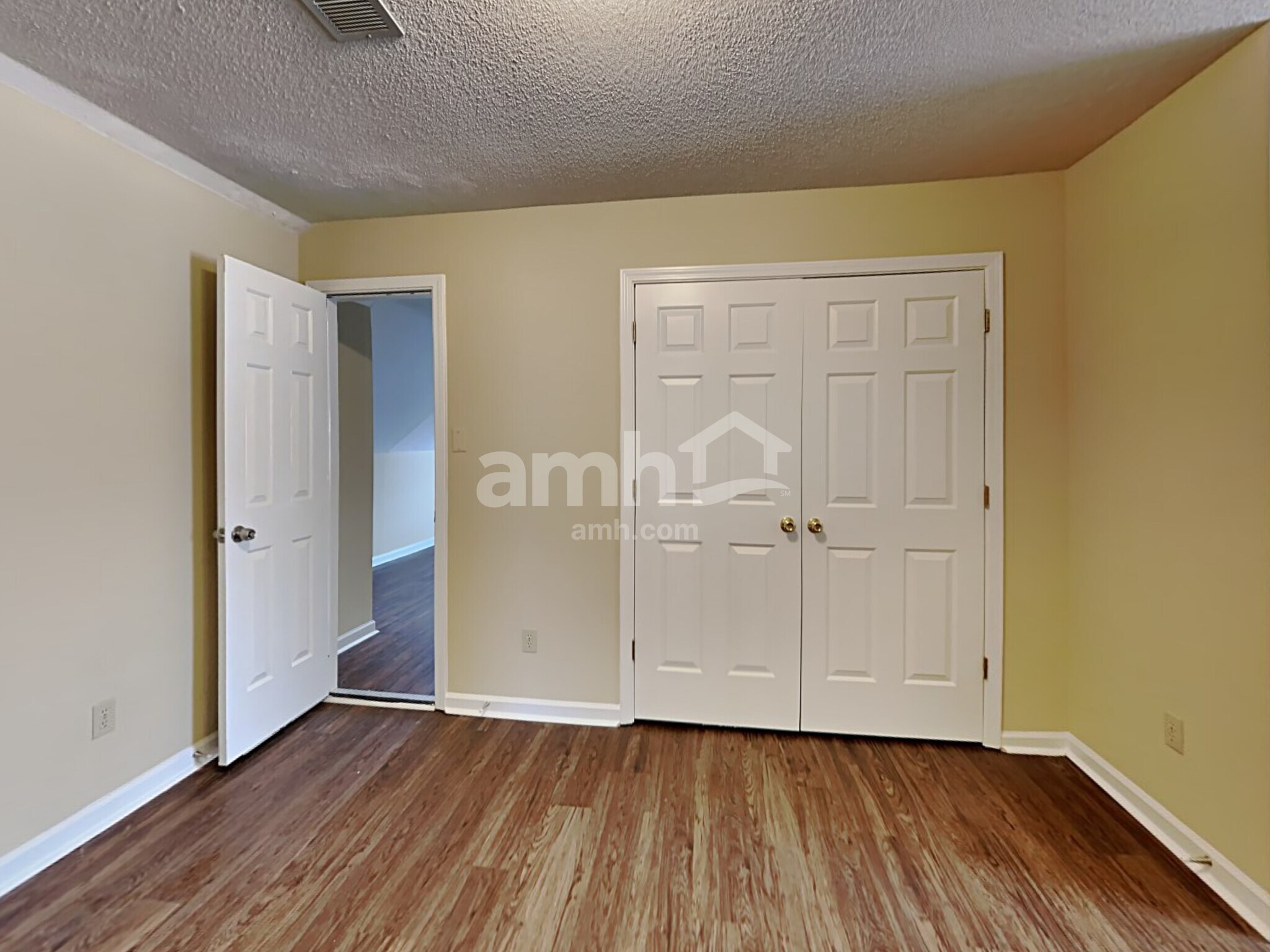 Building Photo - 5802 Eagleston Dr