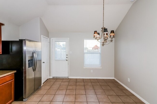 Building Photo - 18018 Iris Edge Way