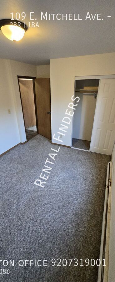 Building Photo - 109 E Mitchell Ave