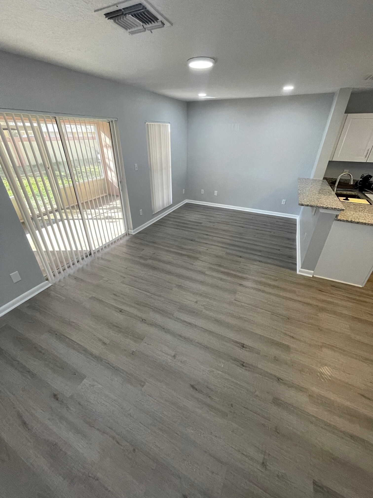 Building Photo - 11112 Essex Ridge Ct