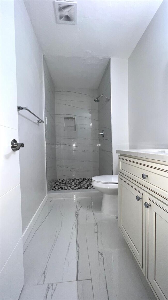 Building Photo - 7347 NW 75th St