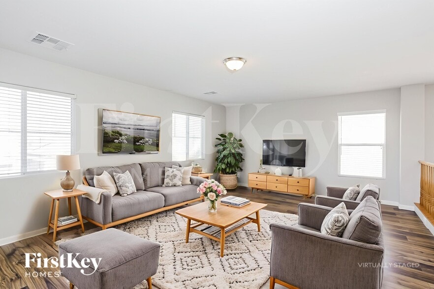 Building Photo - 8648 Dodds Canyon St