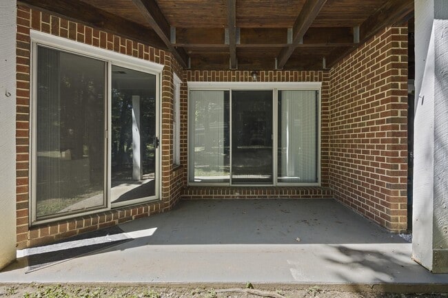 Building Photo - 3151 Covewood Ct