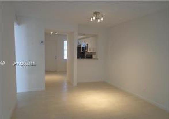 Building Photo - 95 NE 41st St