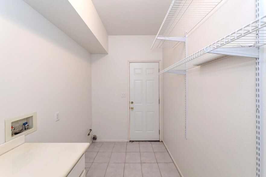 Building Photo - 5412 Signac Ct