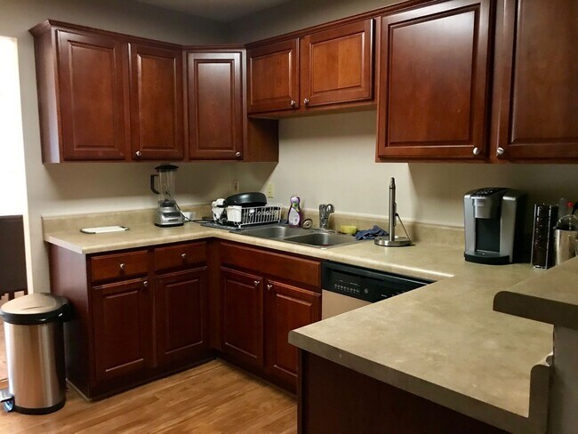 Building Photo - Ghent