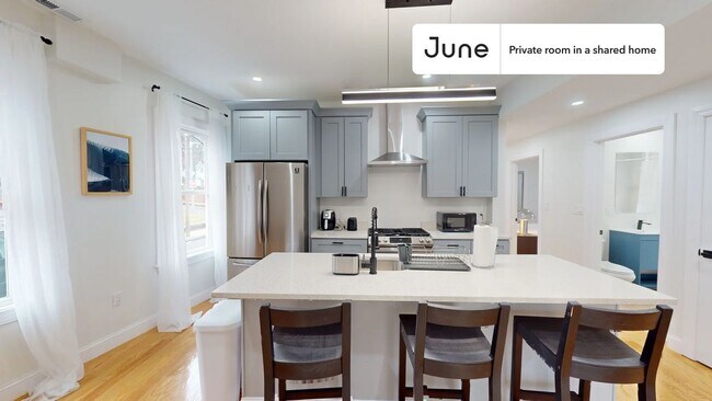 Building Photo - Room in Shared 4 bed/2 bath home