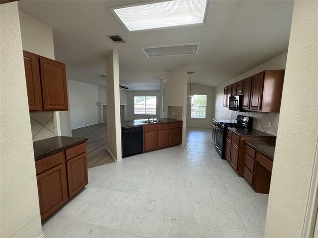 Building Photo - 215 San Felipe Dr