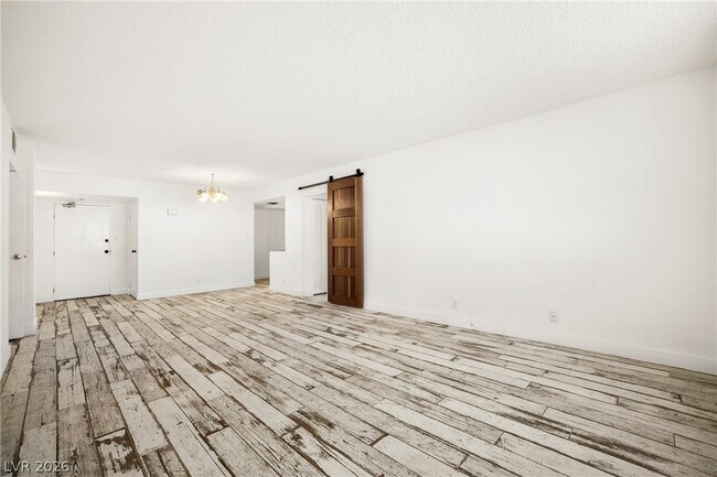Building Photo - 3930 University Center Dr