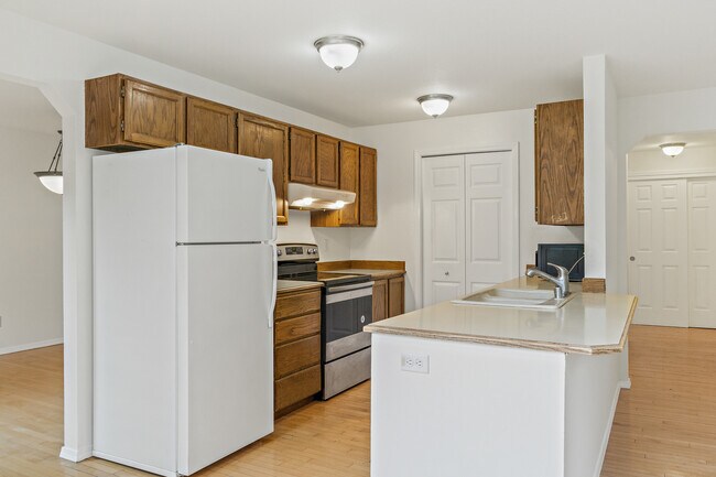 Building Photo - 4219 212th Ave NE