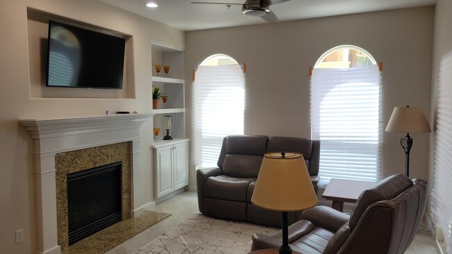 Building Photo - 45245 Seeley Dr