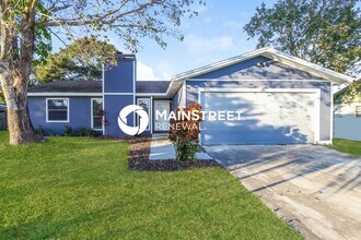 Building Photo - 3 Bedroom Pet-Friendly Home in PALM BAY, FL with Main Street Renewal