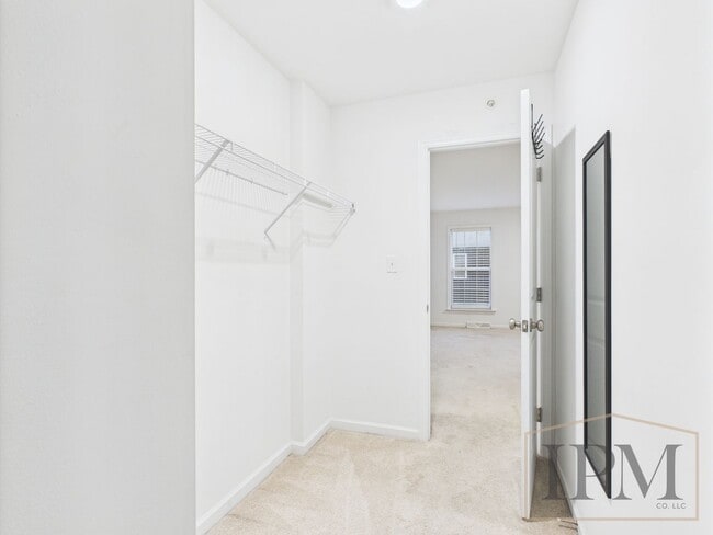 Building Photo - 2-bedroom 2.5 bath Luxury Townhome located...