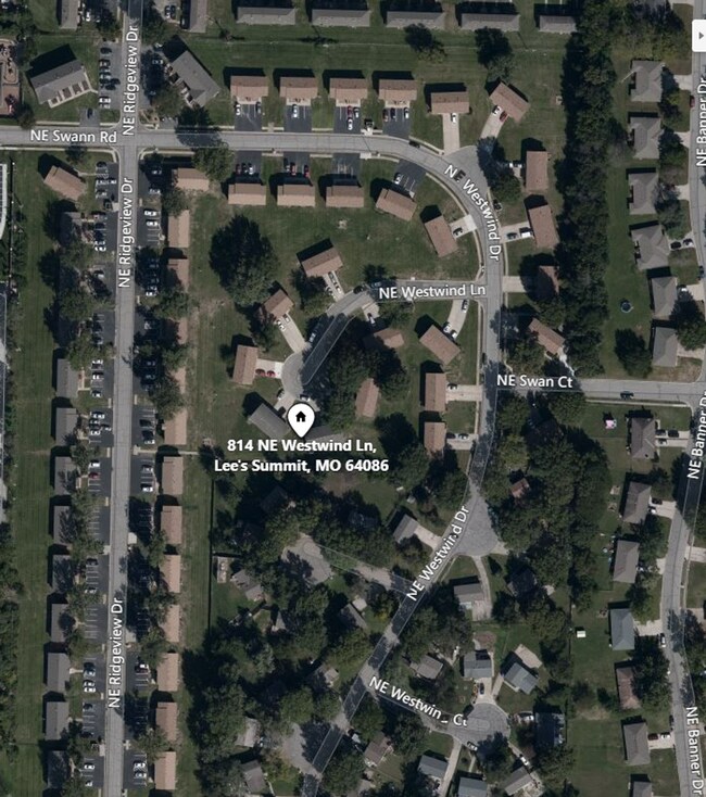 Building Photo - 814 NE Westwind Ln