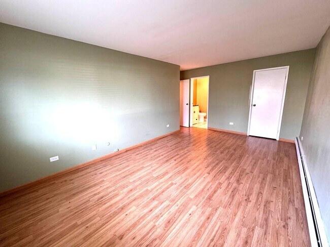 Building Photo - 2 Villa Verde Dr