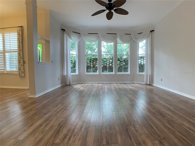 Building Photo - 622 Wisteria Ln