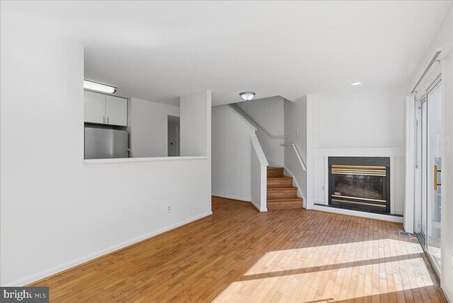 Building Photo - 6129 Kendra Way