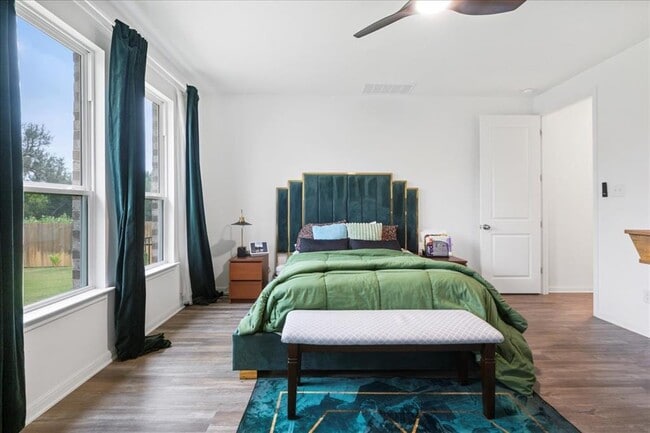 Building Photo - 209 Terra Mnr Trl