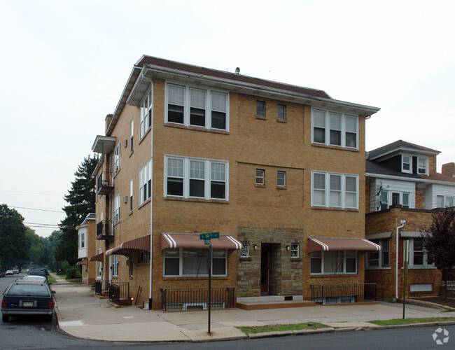Primary Photo - 949-951 N 19th St