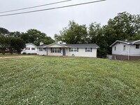 Building Photo - 123 Monaview Cir