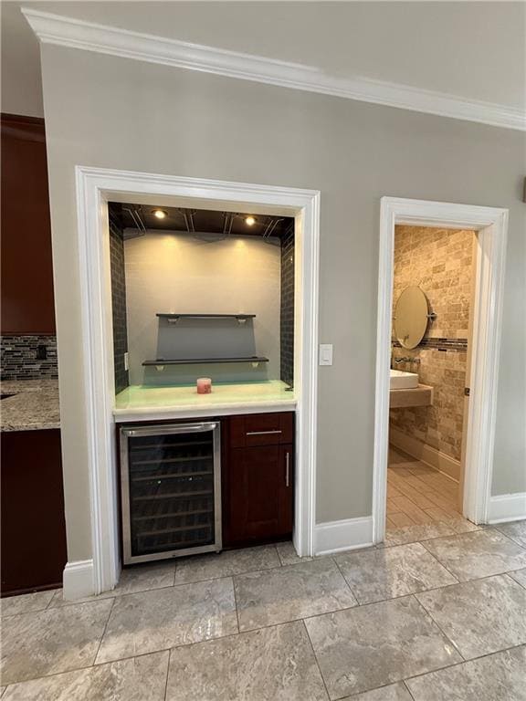 Building Photo - 685 Georgian Hills Dr