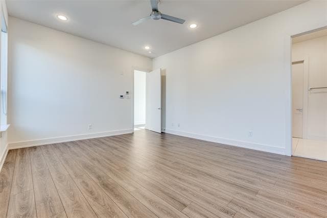 Building Photo - 3388 Anchor Ct