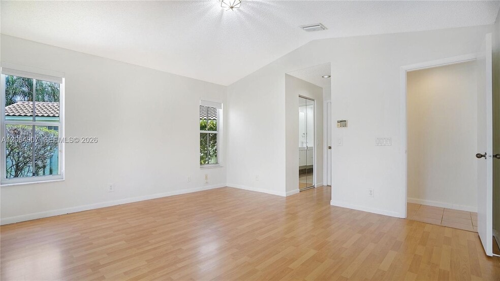 Building Photo - 1064 Cedar Falls Dr