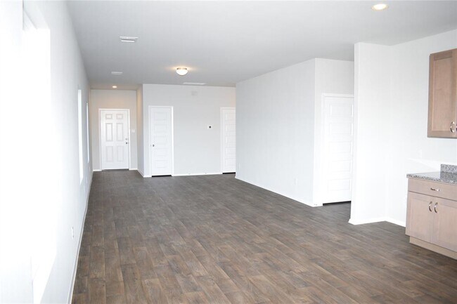 Building Photo - 11608 Murano Dr