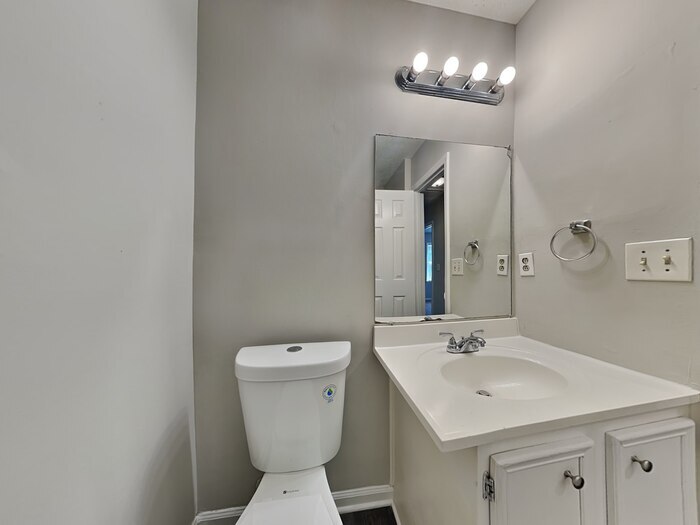 Building Photo - 6515 Birdsong Ln