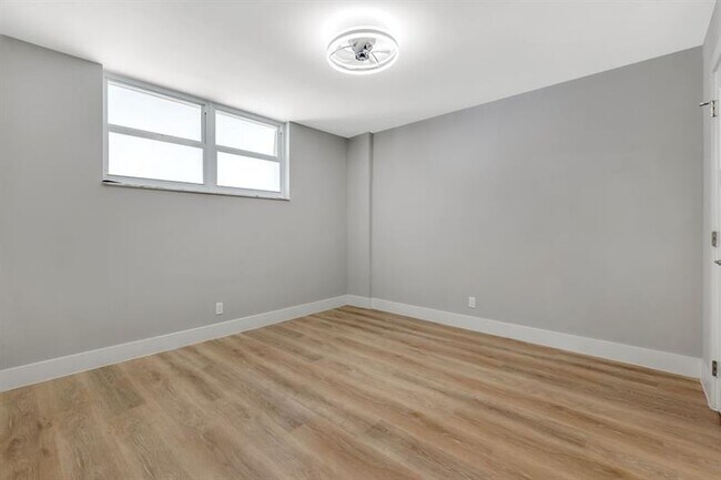 Building Photo - 750 N Ocean Blvd