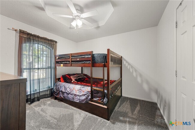 Building Photo - 3900 Frigate Dr