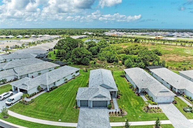 Building Photo - 1047 Waterline Ct