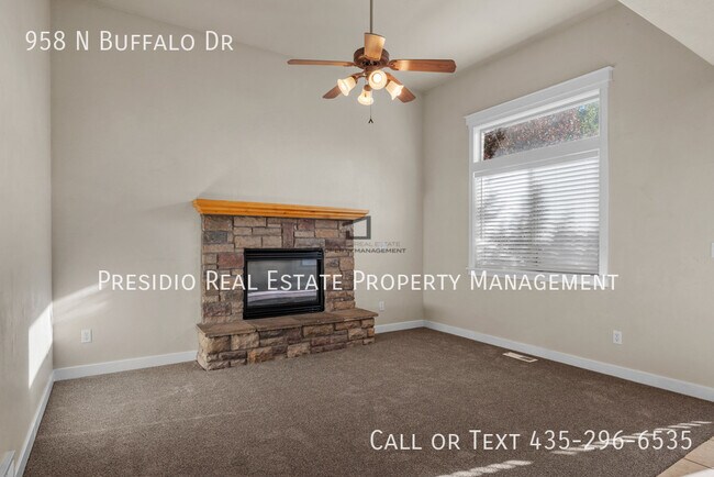 Building Photo - 958 N Buffalo Dr