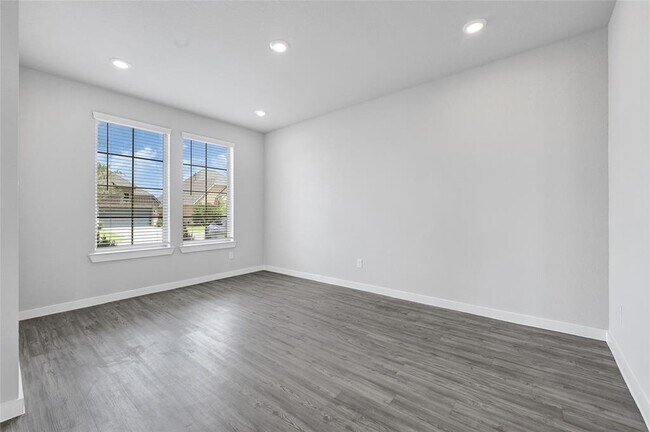 Building Photo - 8535 Oceanmist Cv Dr