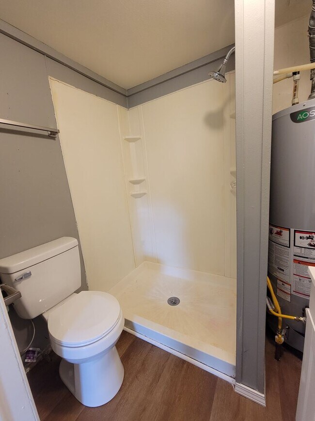 Building Photo - 2209 N Travis Ave