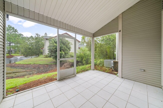 Building Photo - 94 Cll Escada