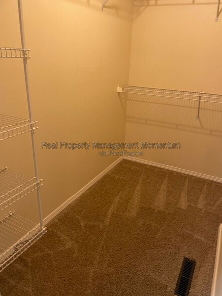 Building Photo - 1257 Batson Pl
