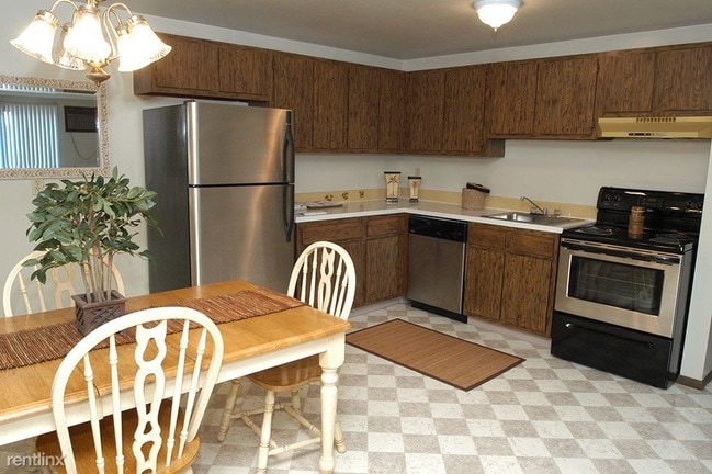 Building Photo - 141 Witmer Rd