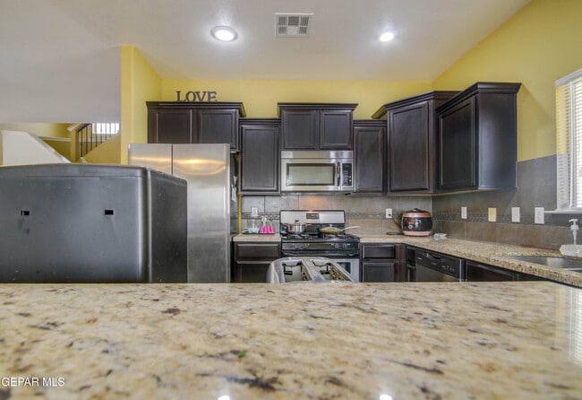 Building Photo - 14600 Christian Castle