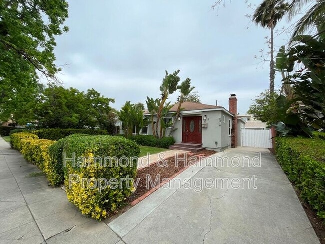 Building Photo - 4316 Greenbush Ave