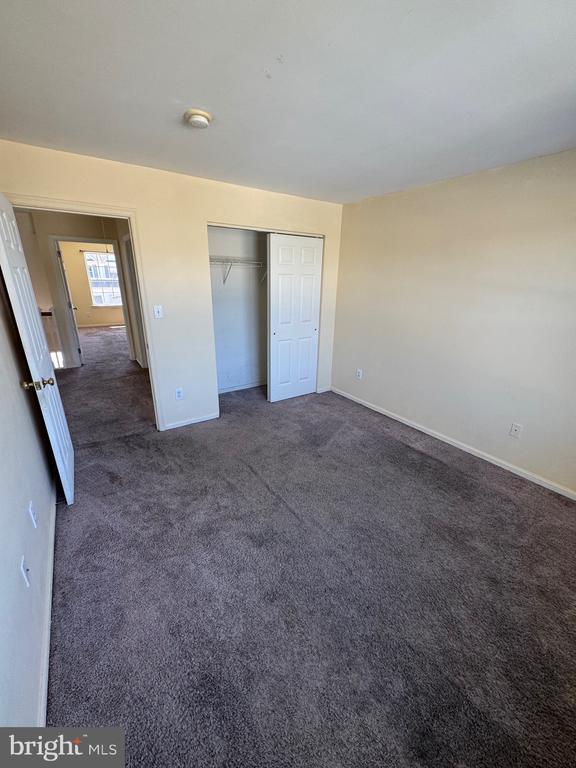 Building Photo - 739 Rothwell Dr