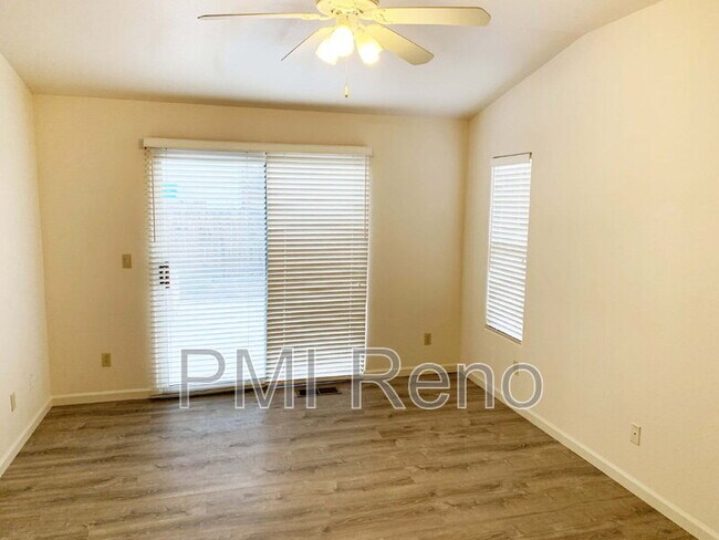 Building Photo - 5725 W Brookdale Dr